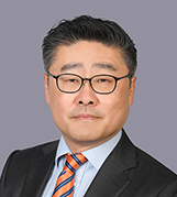 Michael S. Kim photo